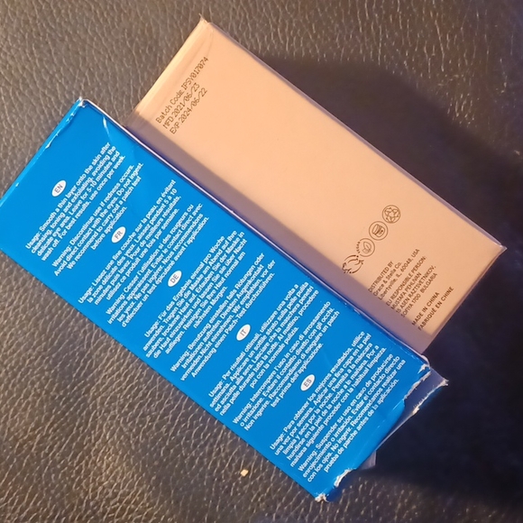 4 PC skincare collection: Glamglow, Glow Recipe, Dr Botanicals, Grace & Stella - Picture 5 of 7